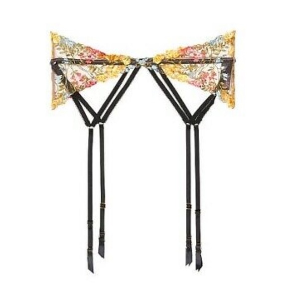 Victoria's Secret Other - NWT Victorias Secret Yellow Floral Lace Embroidered Garter Belt Lingerie XS/S